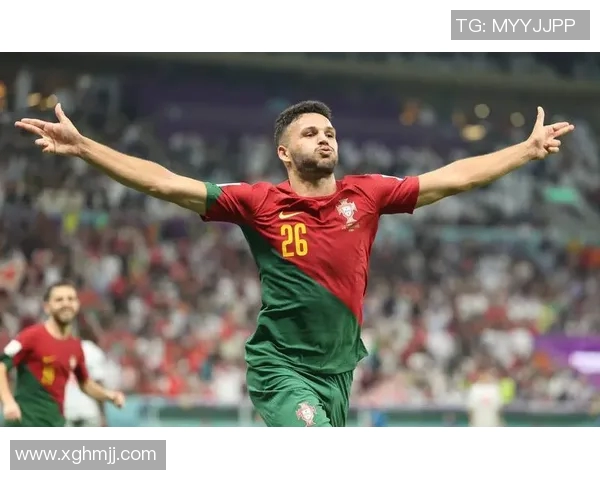 实况足球拉莫斯：重温传奇后卫的精彩瞬间与游戏策略解析