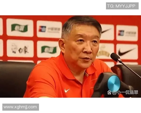 宫鲁鸣坚持女篮自然风采李梦积极遵守新规展现集训纪律之严明 宫鲁鸣坚持女篮自然风采李梦积极遵守新规展现集训纪律之严明