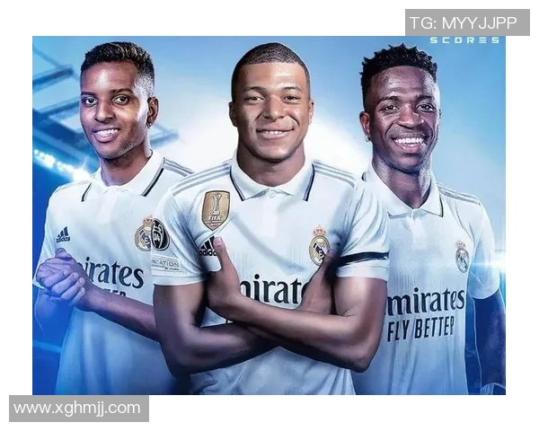 足球三叉戟的传奇之路:如何在绿茵场上书写辉煌的团队故事 足球三叉戟的传奇之路:如何在绿茵场上书写辉煌的团队故事